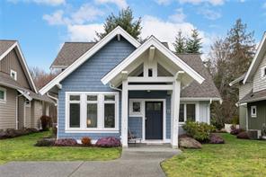 $725,000 - <strong>5251 Island Hwy, (PQ Qualicum North)</strong><br>Parksville/Qualicum British Columbia, V9K 2C1