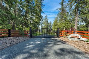 $3,499,000 - 1179 Barnes Rd<br>British Columbia, V0R 1R0