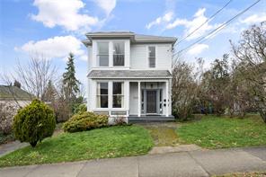 $799,900 - <strong>526 Prideaux St, (Na Old City)</strong><br>Nanaimo British Columbia, V9R 2N7