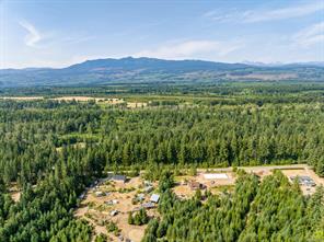 $739,900 - 4172 Macaulay Rd<br>British Columbia, V9J 1C9