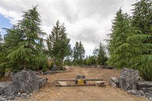 $399,000 - 9238 Nighthawk Rd<br>British Columbia, V0R 2G0