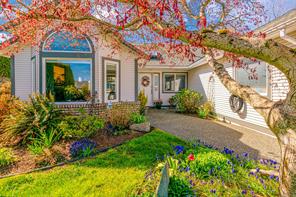 $925,000 - <strong>219 Chestnut St, (PQ Parksville)</strong><br>Parksville/Qualicum British Columbia, V9P 2P7