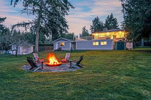 $1,585,000 - <strong>2439 Cross Rd, (PQ Nanoose)</strong><br>Parksville/Qualicum British Columbia, V9P 9E6