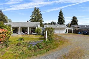 $988,800 - <strong>7110 Peterson Rd, (Na Lower Lantzville)</strong><br>Nanaimo British Columbia, V0R 2H0