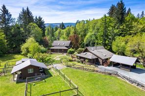 $1,970,000 - <strong>1560 Winchester Rd, (PQ Qualicum Beach)</strong><br>Parksville/Qualicum British Columbia, V9K 1Y2
