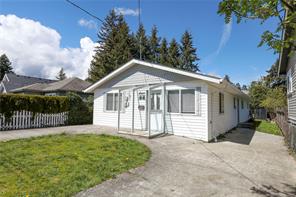 $770,000 - 455 3rd St<br>British Columbia, V9N 1E6