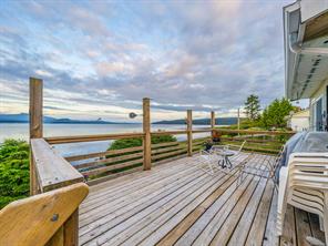 $749,000 - 310 1st St<br>British Columbia, V0N 2E0