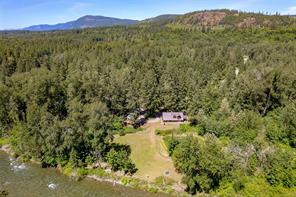 $1,199,000 - 5592 Riverbottom Rd<br>British Columbia, V9L 6J5