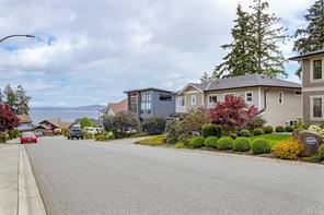 $949,000 - 10109 Island View Close<br>British Columbia, V0R 1K2