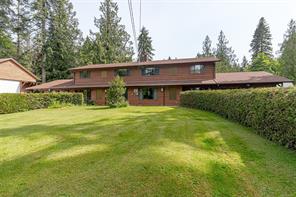 $1,699,000 - 3924 & 3926 Cambrai Rd<br>British Columbia, V9L 6G1