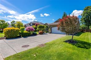 $739,900 - 1920 Fairway Dr<br>British Columbia, V9H 1R4