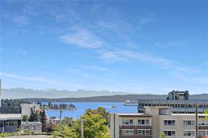 $394,888 - 555 Franklyn St<br>British Columbia, V9R 2X9