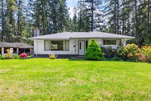 $750,000 - 6124 Lugrin Rd<br>British Columbia, V9Y 8K6