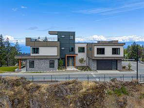 $2,599,000 - 5707 Vanderneuk Rd<br>British Columbia, V9T 5H3