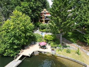 $1,848,000 - 121 Shammys Pl<br>British Columbia, V9T 4G9