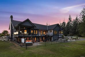 $2,495,000 - 2725 Monte Vista Dr<br>British Columbia, V9K 1V1