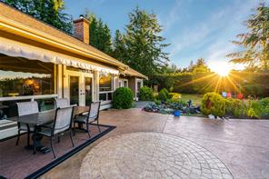 $2,125,000 - 905 Rivers Edge Dr<br>British Columbia, V9P 9L6