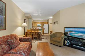 $424,900 - 1280 Alpine Rd<br>British Columbia, V9J 1L0