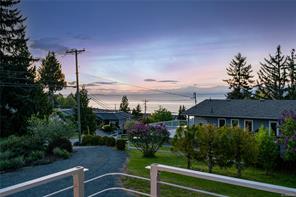 $1,059,000 - 661 Belyea Rd<br>British Columbia, V9K 1H4