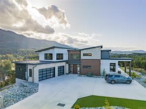 $2,595,000 - 3230 Ferguson Rd<br>British Columbia, V9R 6W8