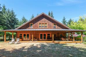 $2,350,000 - 1645 Lea Smith Rd<br>British Columbia, V0R 1Z0