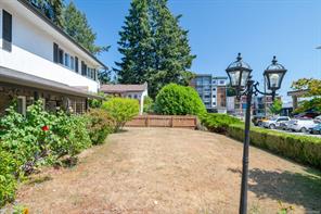 $1,149,000 - 932 Avrill Rd<br>British Columbia, V9B 2N5