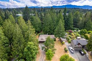 $775,000 - 796 Canyon Crescent Rd<br>British Columbia, V9K 1L4