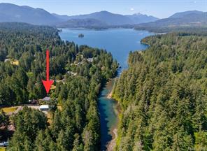 $799,000 - 8165 Faber Rd<br>British Columbia, V9Y 9B3