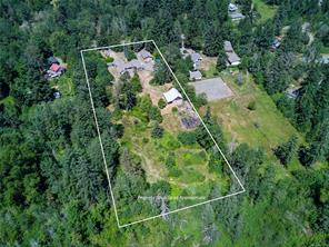 $1,475,000 - 3177 Hellicar Rd<br>British Columbia, V9J 1M9