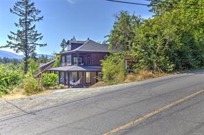 $1,099,900 - 4504 Bench Rd<br>British Columbia, V8L 6M6