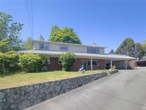 $599,000 - 6930 Glenlion Dr<br>British Columbia, V0N 2P0