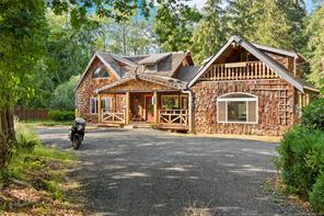 $899,999 - 3197 Melon Rd<br>British Columbia, V9K 2J5