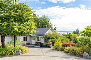 $749,900 - 519 Louise Rd<br>British Columbia, V9G 1W7