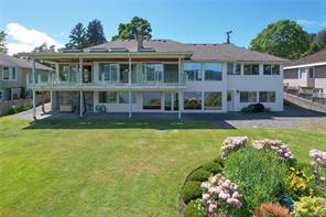 $1,749,000 - 2216 Tarn Pl<br>British Columbia, V9L 5E7