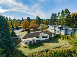 $1,600,000 - 441 Memorial Ave<br>British Columbia, V9K 1G8