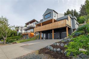 $1,149,900 - 1420 Farquharson Dr<br>British Columbia, V9N 9A4