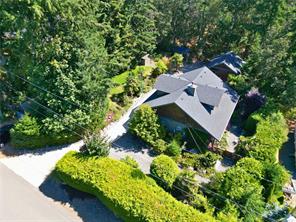 $1,295,000 - 2060 Bel Oak Dr<br>British Columbia, V9P 9E9