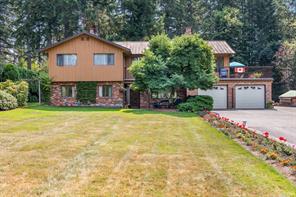 $1,020,000 - 2037 Dzini Rd<br>British Columbia, V9J 1H1