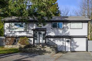 $925,000 - 1732 James Way<br>British Columbia, V9S 2S2