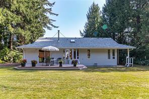 $848,000 - 4786 Blue Heron Dr<br>British Columbia, V0R 1G0