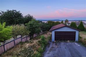 $754,900 - 18 Gillespie St<br>British Columbia, V9R 4Y3