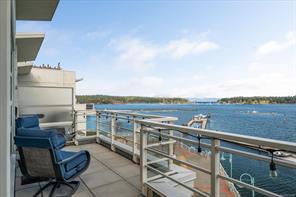 $1,024,999 - <strong>38 Front St, (Na Old City)</strong><br>Nanaimo British Columbia, V9R 0B8