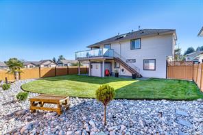 $1,025,000 - 341 Warbler Pl<br>British Columbia, V9R 6Y8