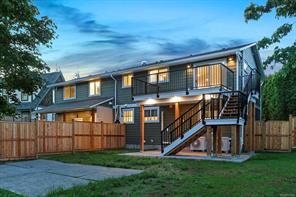 $1,275,000 - 1765 Robb Ave<br>British Columbia, V9M 2W6