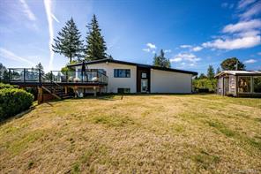 $1,475,000 - 1806 Treelane Rd<br>British Columbia, V9W 4E8