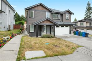 $900,000 - 1727 Parhar Rd<br>British Columbia, V9X 0A8