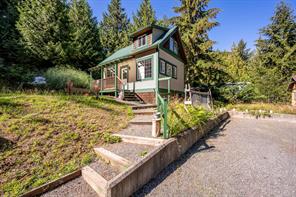 $759,900 - 3046 Rinvold Rd<br>British Columbia, V9K 1X2