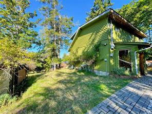 $769,000 - 915 Mount Rd<br>British Columbia, V0R 1Z0