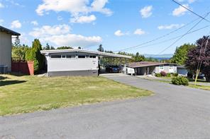 $815,000 - 960 Malaspina Cres<br>British Columbia, V9S 2Z7