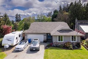 $999,900 - 1447 Rose Ann Dr<br>British Columbia, V9T 4L3